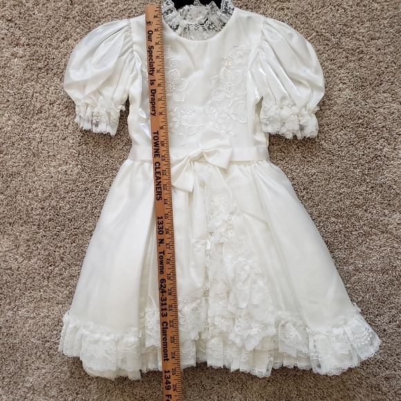 Vintage Lydia Pageant Satin Lace Ruffle Frilly Dress Size: 6 Made in USA - Picture 11 of 12